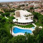 Ξενοδοχείο Palace Μόντικα