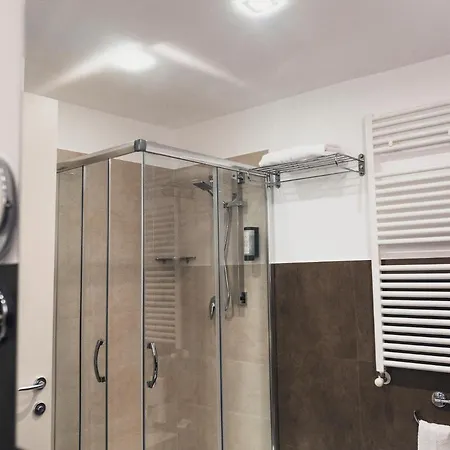 بالاس فندق