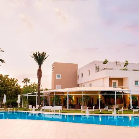 Ξενοδοχείο Palace Μόντικα