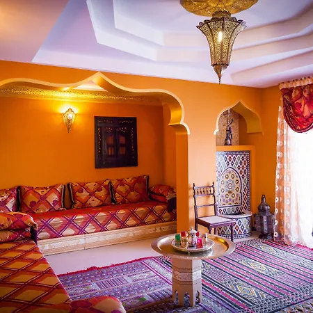 Palace 4*