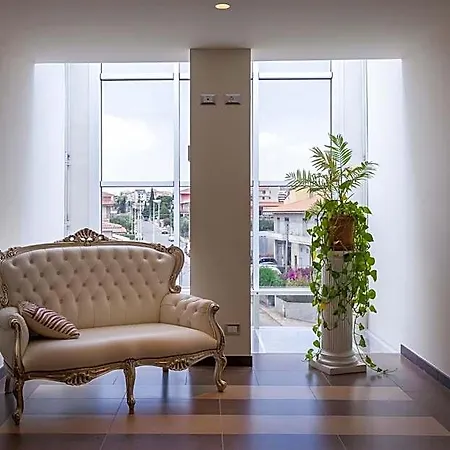 Palace 4* Μόντικα